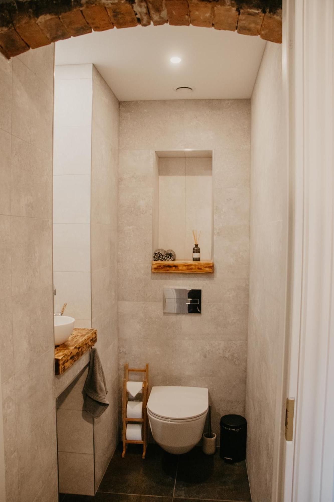 Vitola Apartamenti คูลดีกา ภายนอก รูปภาพ