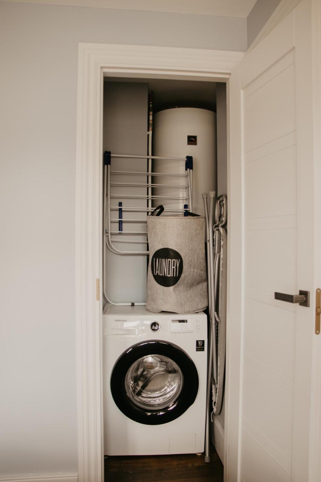 Vitola Apartamenti คูลดีกา ภายนอก รูปภาพ