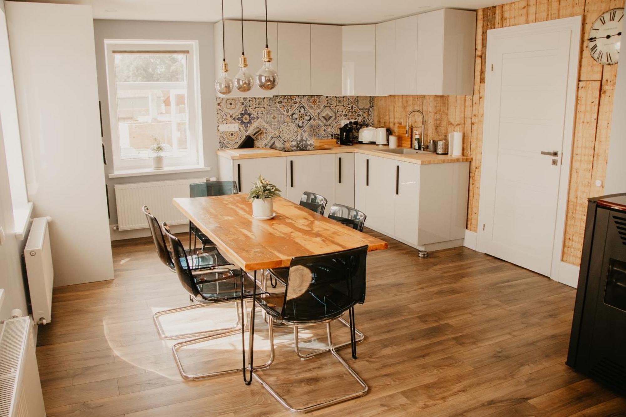Vitola Apartamenti คูลดีกา ภายนอก รูปภาพ