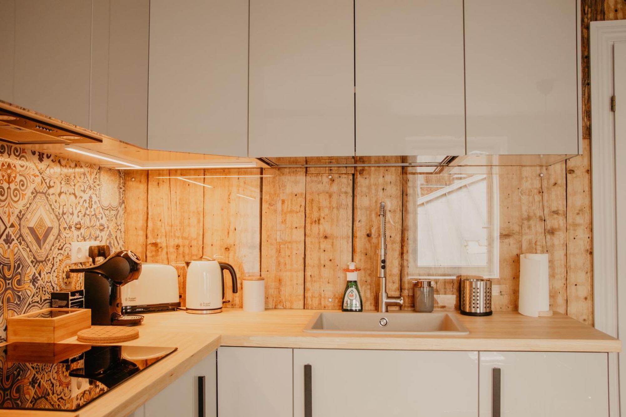 Vitola Apartamenti คูลดีกา ภายนอก รูปภาพ